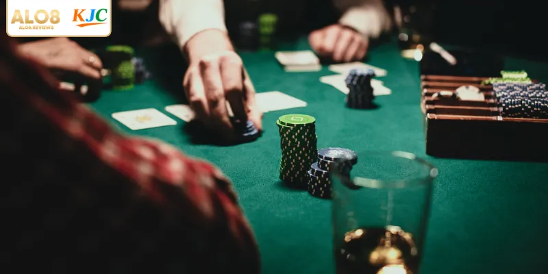 Bỏ túi bí kíp chơi bài trên ALO8